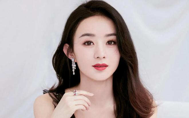 女泛滥懒汉遍地降薪后他们该何去何从？AG旗舰厅首页横店13万群演现状：美(图10)