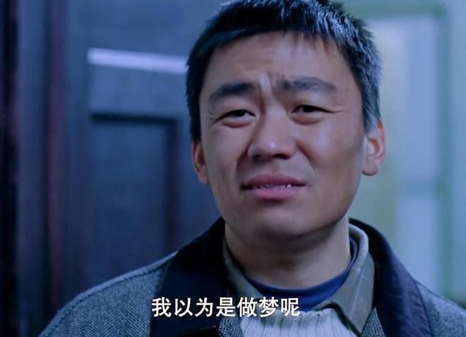 女泛滥懒汉遍地降薪后他们该何去何从？AG旗舰厅首页横店13万群演现状：美(图22)